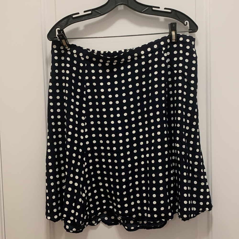 Villager blue and white poke a dot skirt